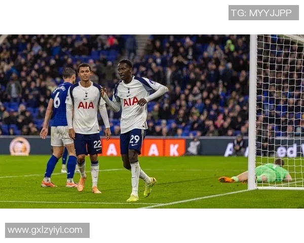 热刺主场迎战埃佛顿期待三分争夺激烈对决再续英超传奇